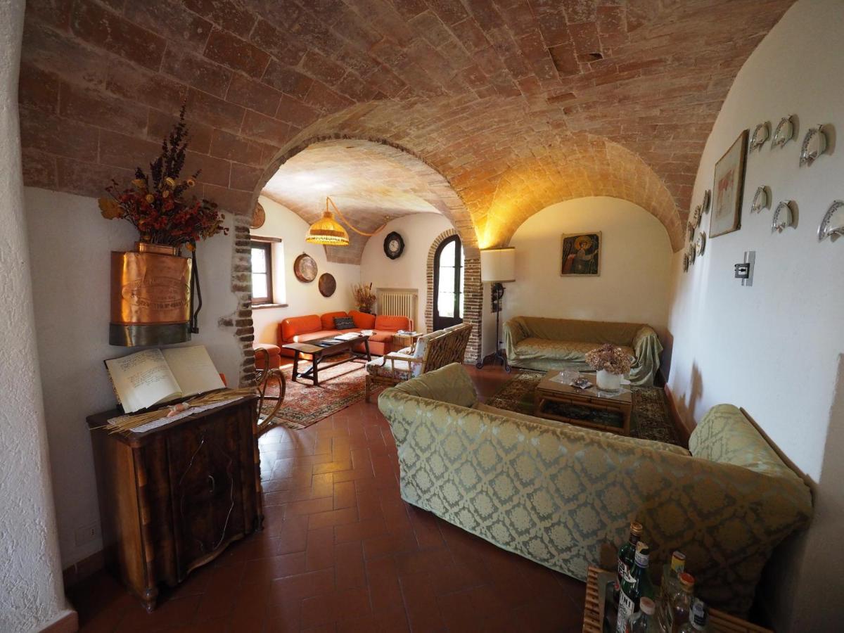 Hostal Sassi Bianchi Sensano Exterior foto