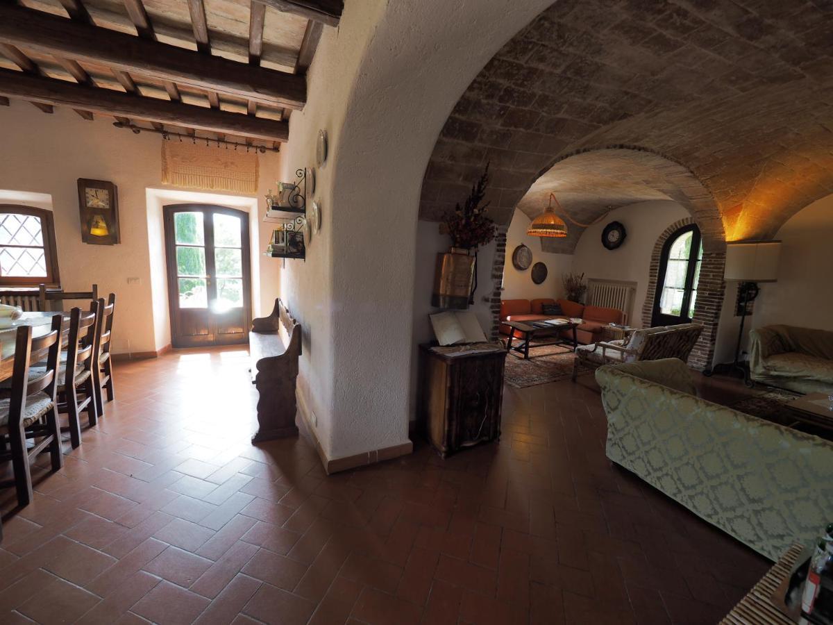 Hostal Sassi Bianchi Sensano Exterior foto