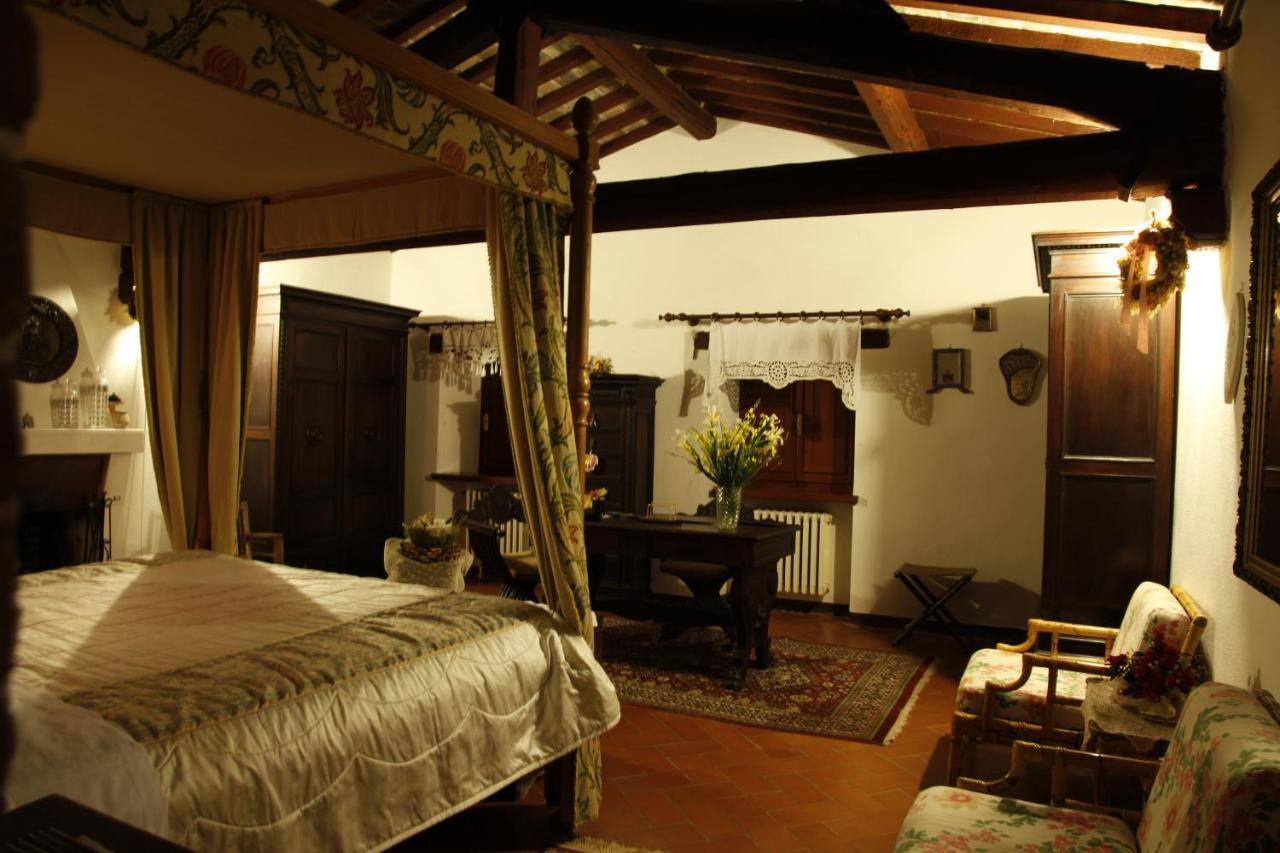 Hostal Sassi Bianchi Sensano Exterior foto